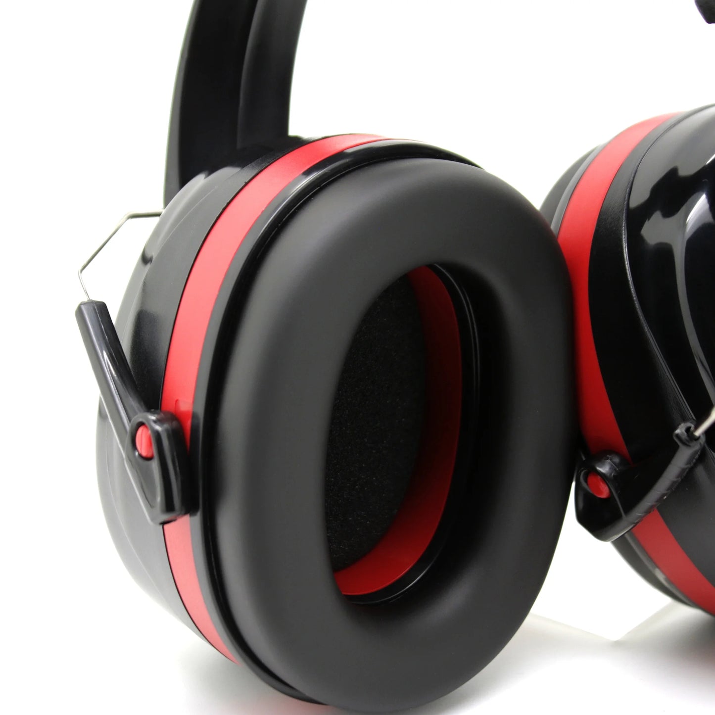 Hyper Tough Noise-Reducing NRR 26Db Padded Ear Muff HTS-EM-5002B