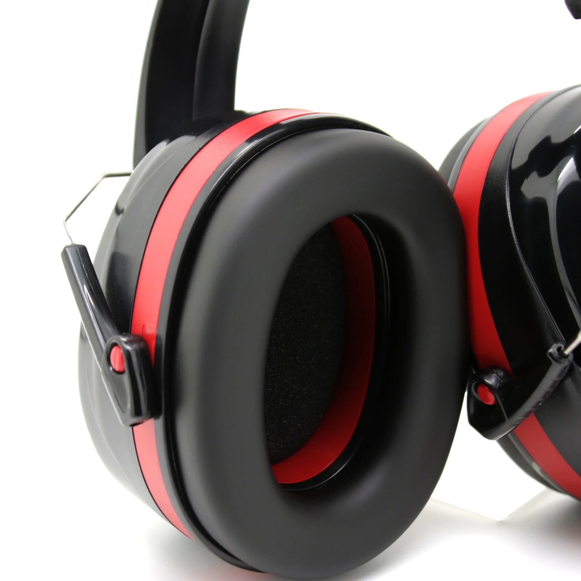 Hyper Tough Noise-Reducing NRR 26Db Padded Ear Muff HTS-EM-5002B