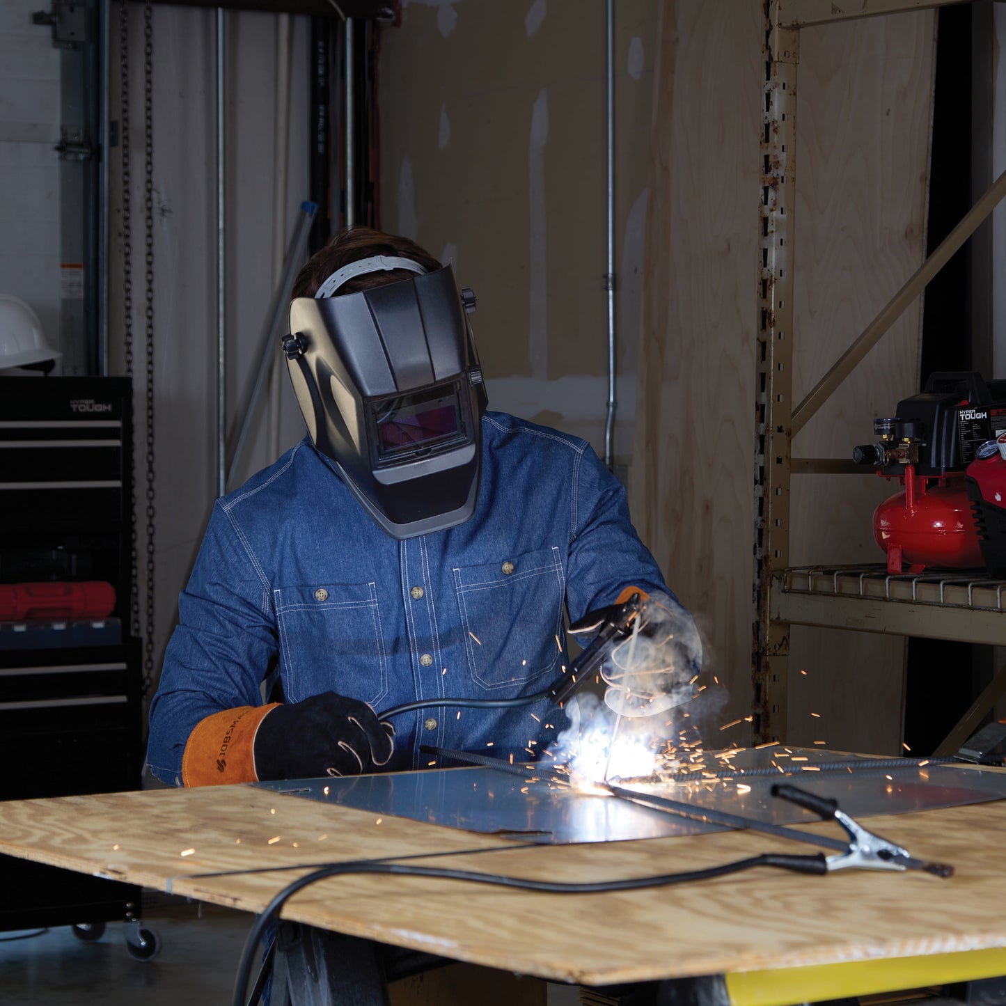 Hyper Tough Auto-Darkening Welding Helmet